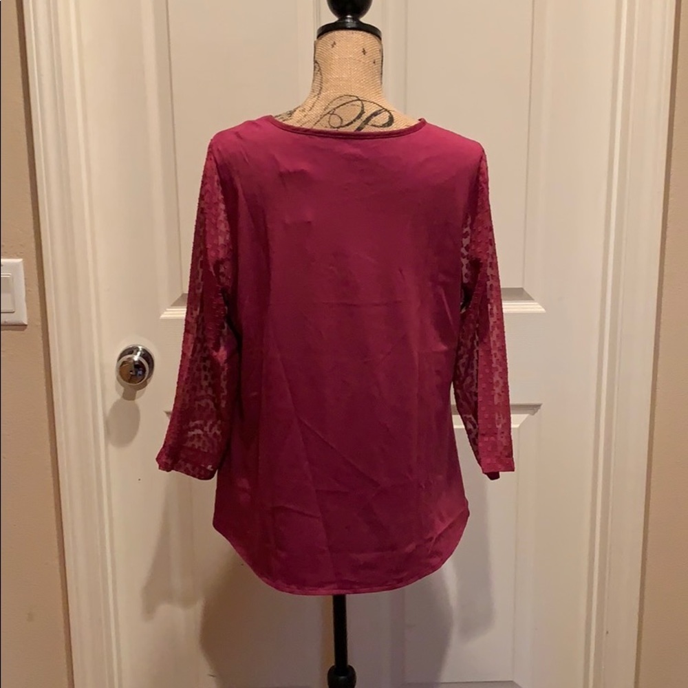 Van Heusen burgundy Top - Picture 5 of 6